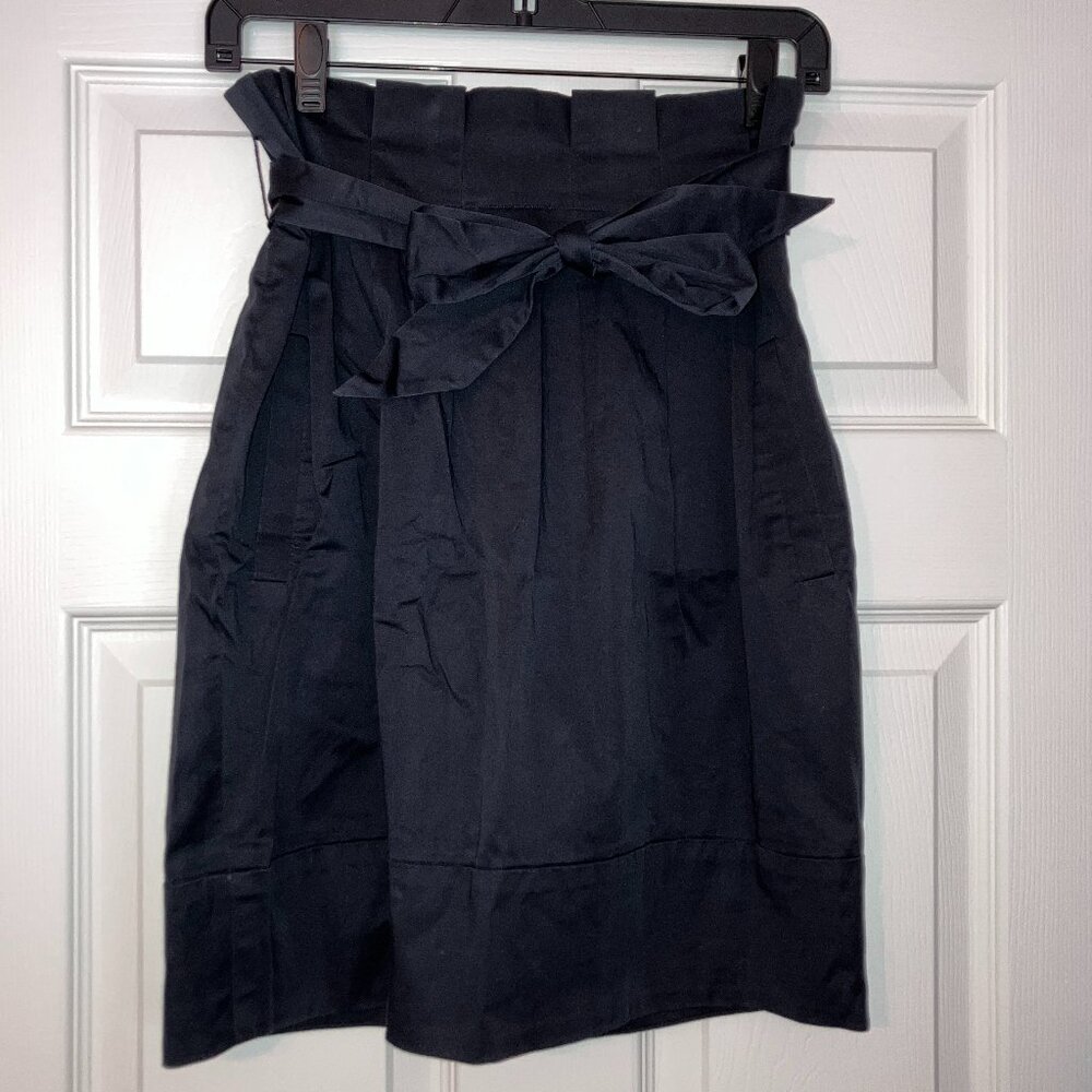 BCBGMaxAzria: Navy paperbag skirt (size 2)